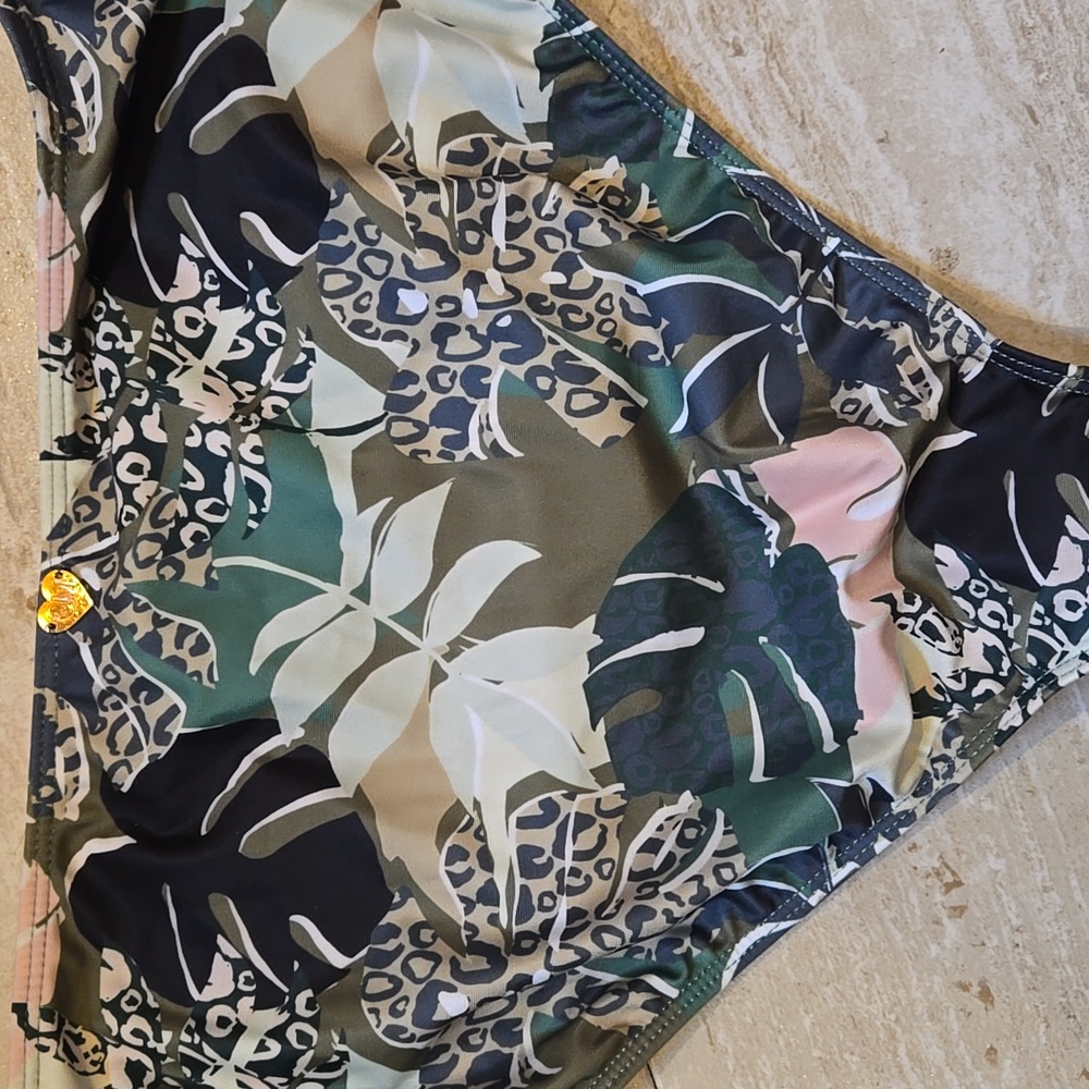 New Catherine Malandrino Nature Walk High Waisted Floral Bikini Bottoms - Picture 9 of 10